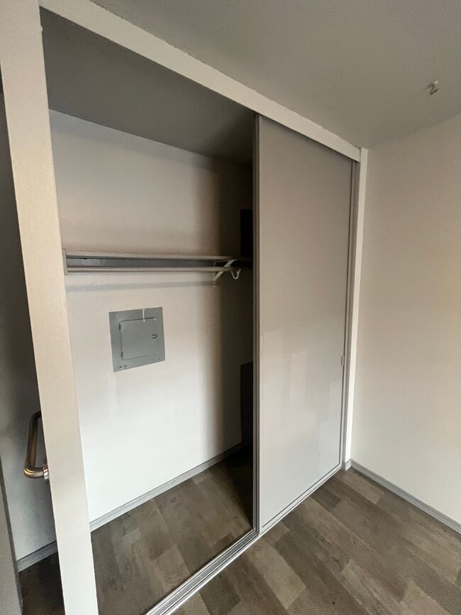 Building Photo - Now Leasing – Beautiful 3 Bedroom Townhome...