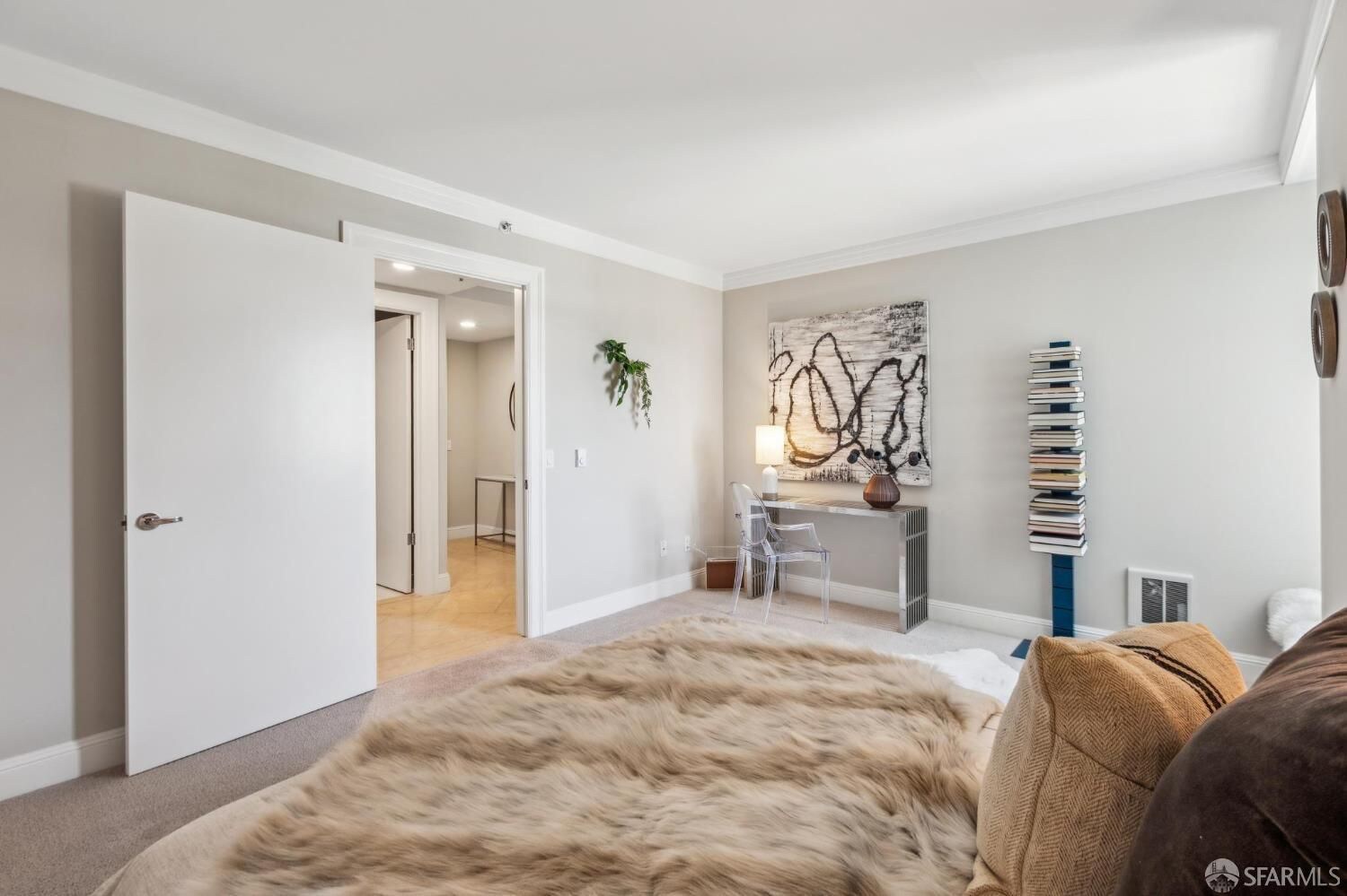 Building Photo - 1388 Gough St