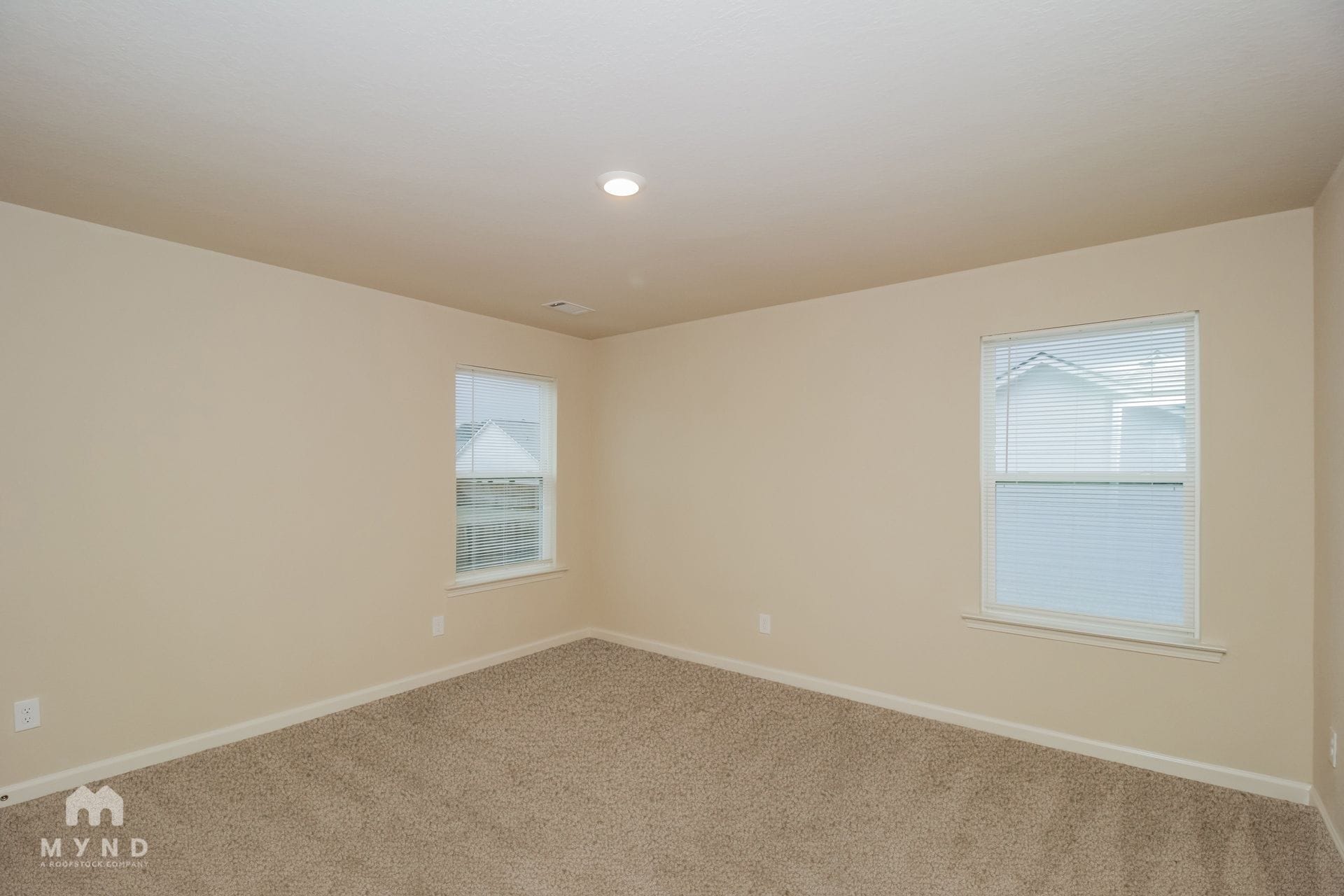 Building Photo - 137 Innis Brk Cir SW
