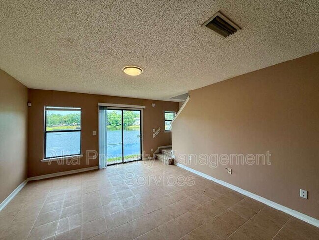 Building Photo - 4680 Playschool Dr