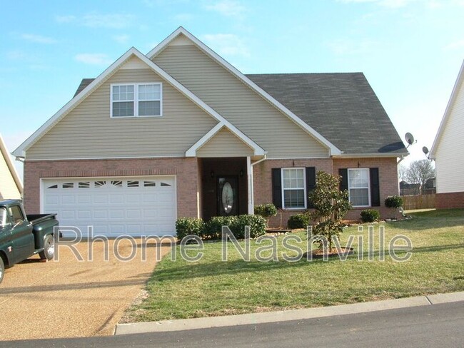 Primary Photo - 1019 Golf View Way