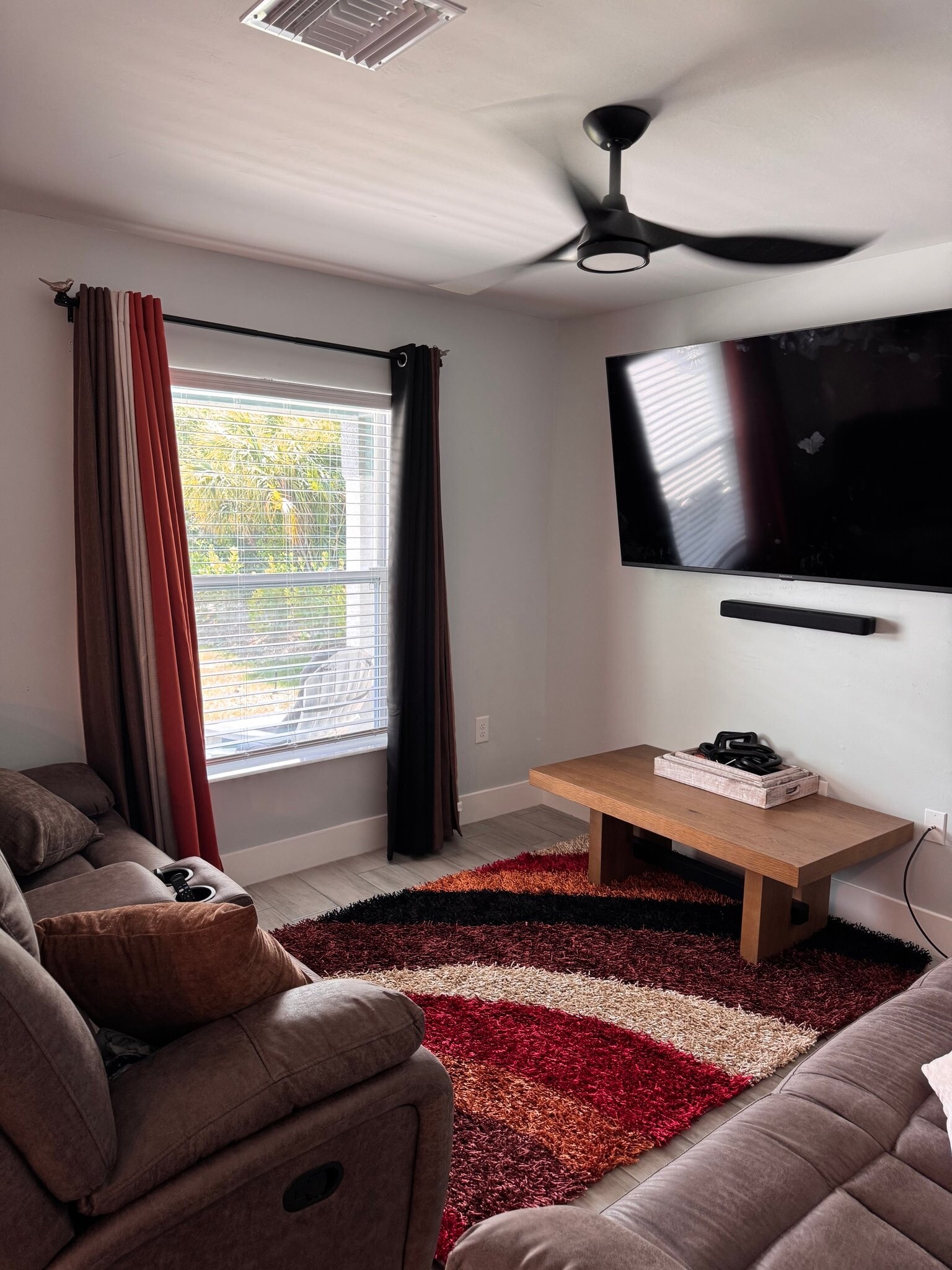 Building Photo - 3665 Michigan Ave