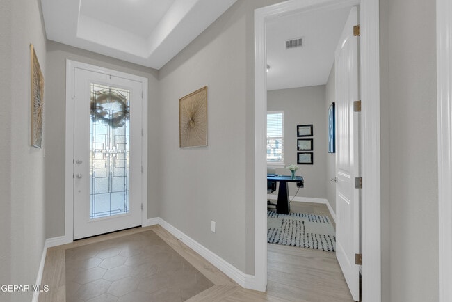 Building Photo - 14608 Pebble Hills Blvd