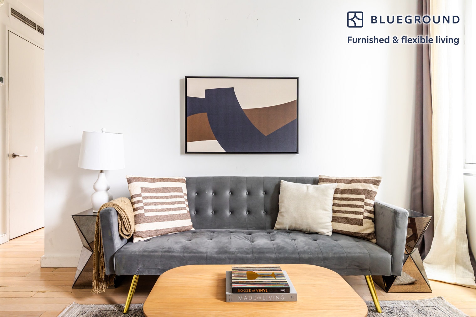 Building Photo - 70 W 45th St