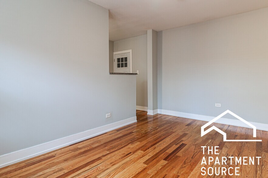 Building Photo - 2907 N Mildred Ave