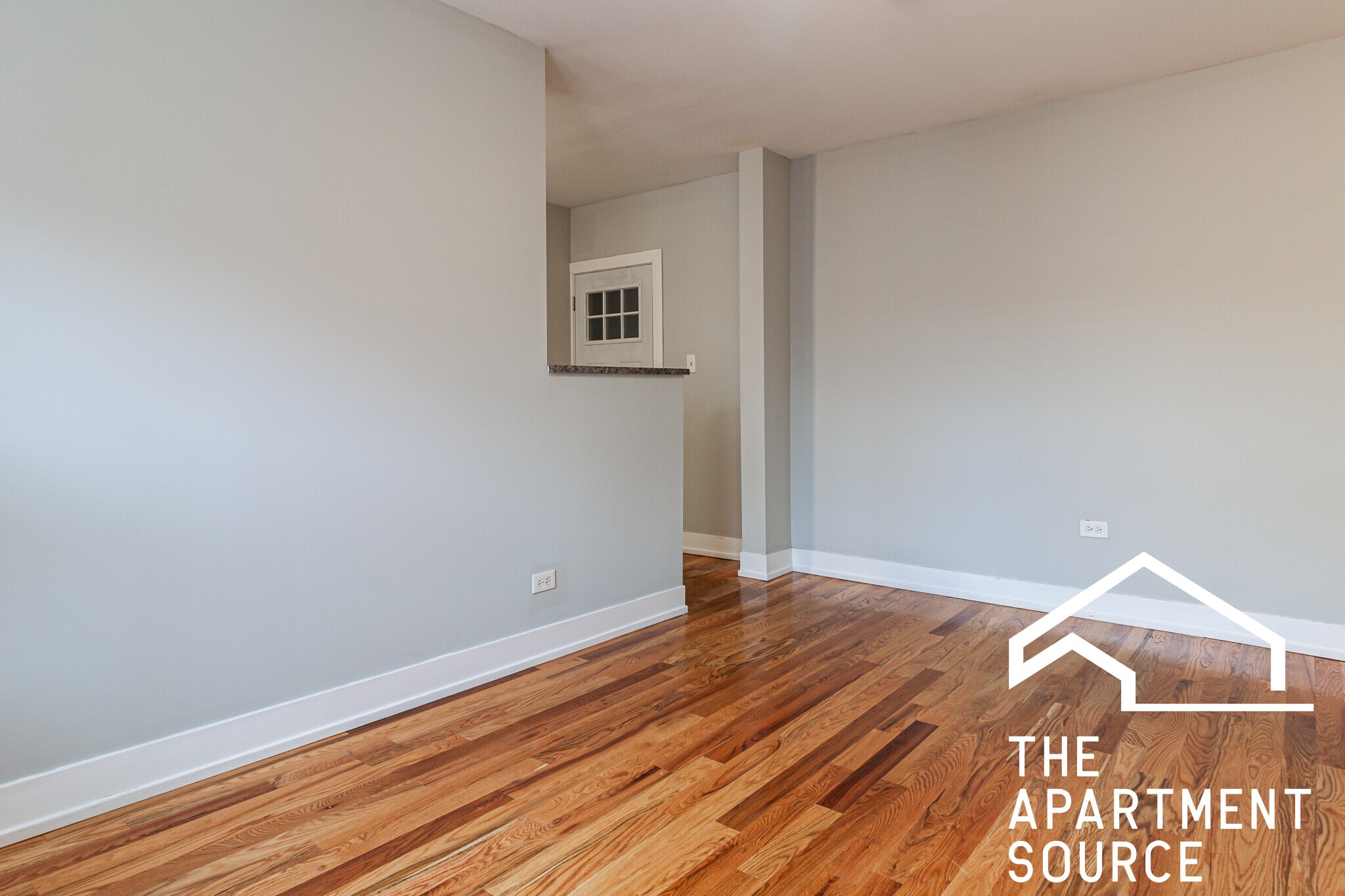 Building Photo - 2907 N Mildred Ave