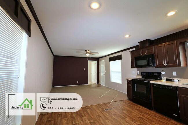 Building Photo - 21311 Old 44 Dr