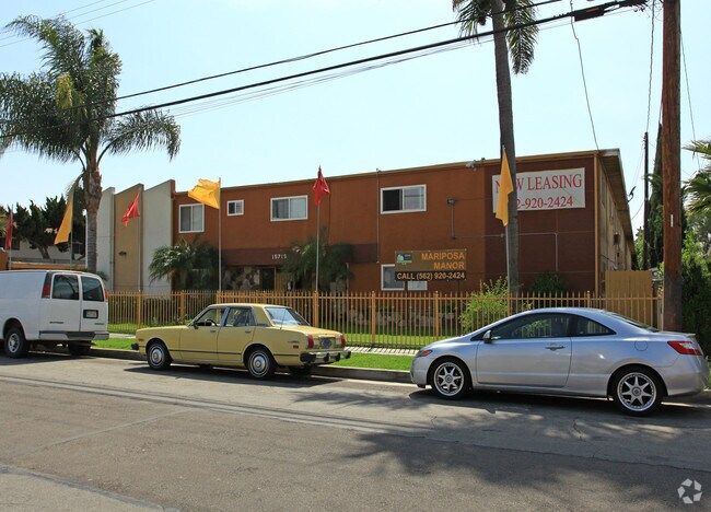 Eucalyptus Apartments - Mariposa Manor