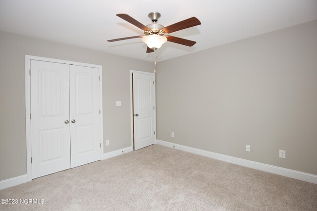 Building Photo - 721 Thrush Dr