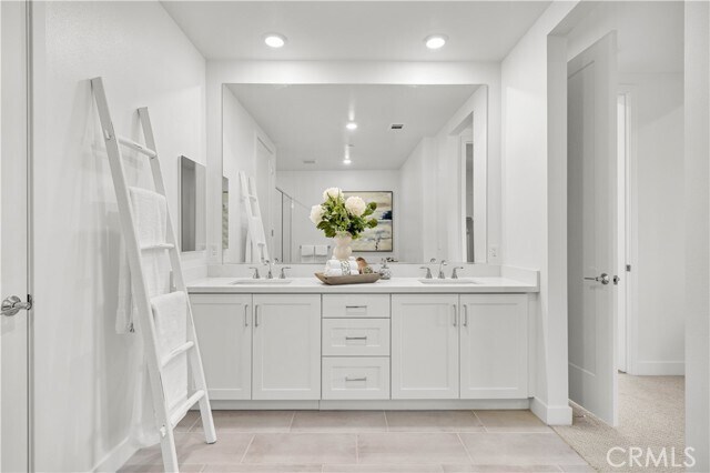 Building Photo - 1301 Rivington
