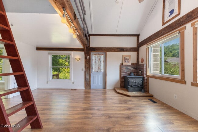 Building Photo - 6370 Frenchs Hollow Rd