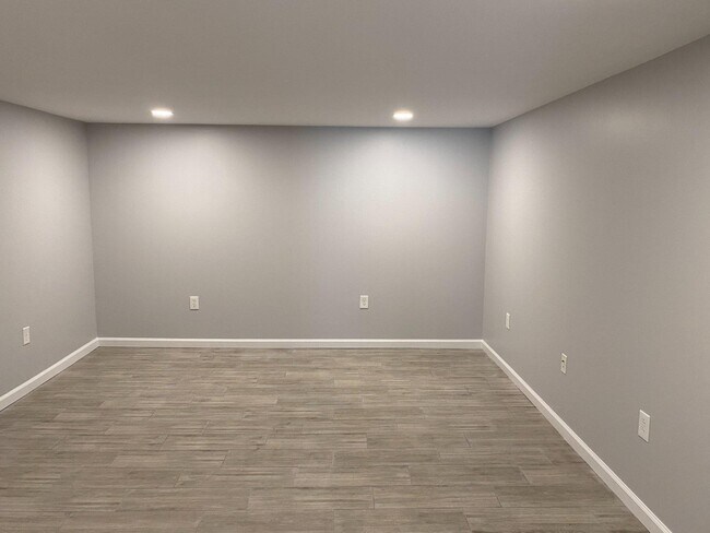 Building Photo - 108 Paoli Pike