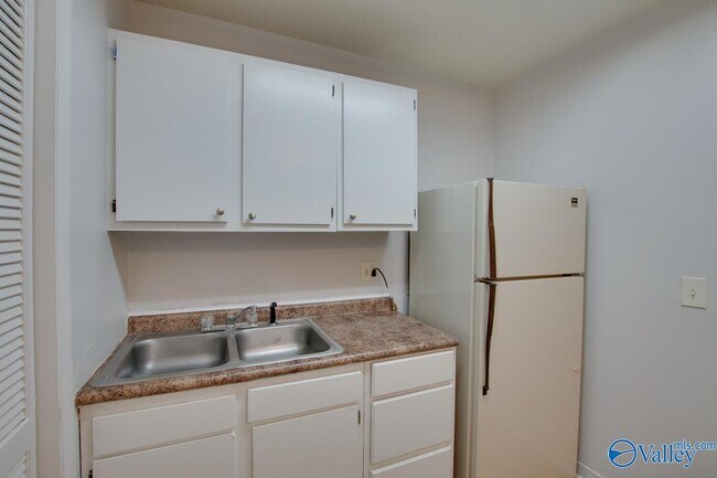 Building Photo - 4906 Cotton Row NW