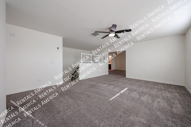 Building Photo - 17965 W Encinas Ln