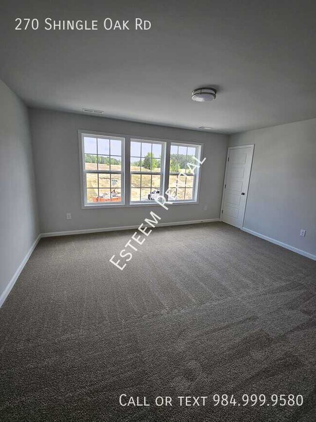 Building Photo - 270 Shingle Oak Rd