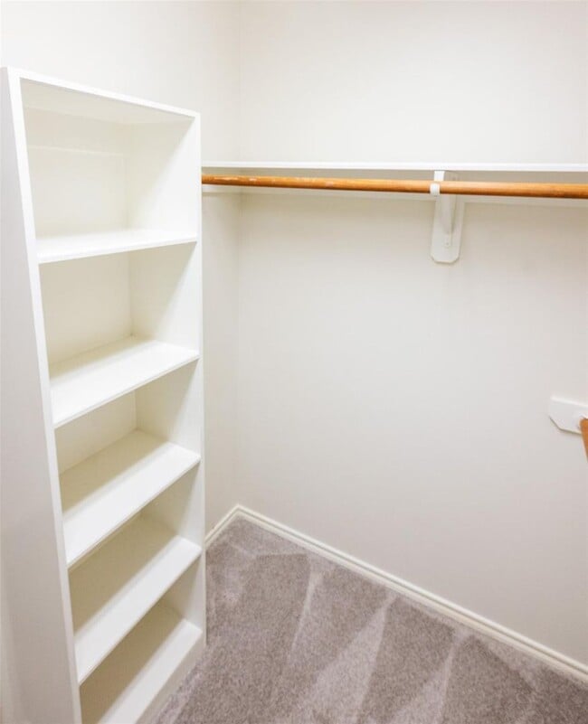 Building Photo - 11 Summer Haze Cir