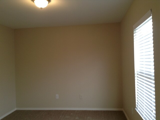 Building Photo - 5118 Valcourt Rd