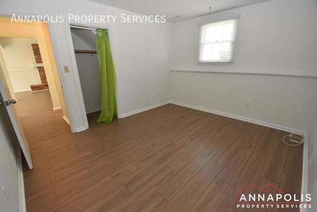Building Photo - 378 Harwin Dr