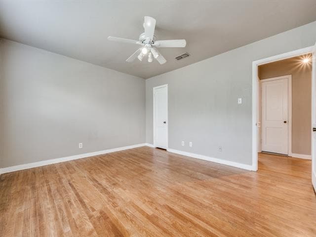 Building Photo - 6450 Bordeaux Ave