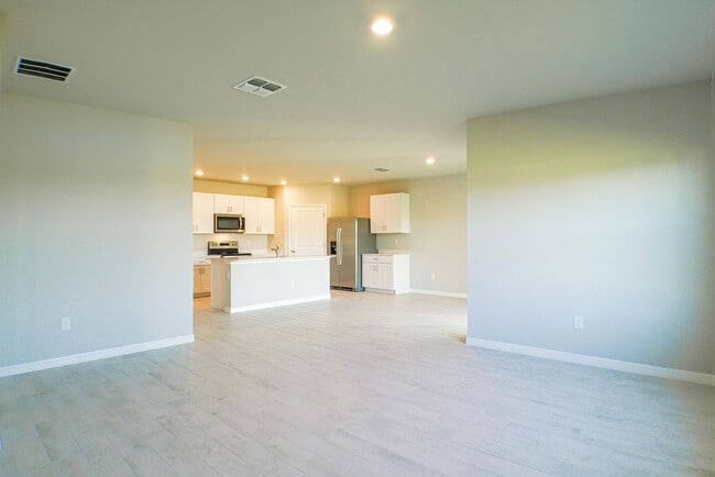 Building Photo - New Construction 4 beds 2 baths with lake view in Fort Myers