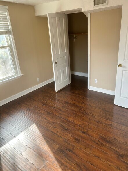 Building Photo - 1719 William Howard Taft Rd