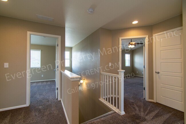 Building Photo - Absolutely Gorgeous 4-Bed Single Family Home in Copper Ridge!
