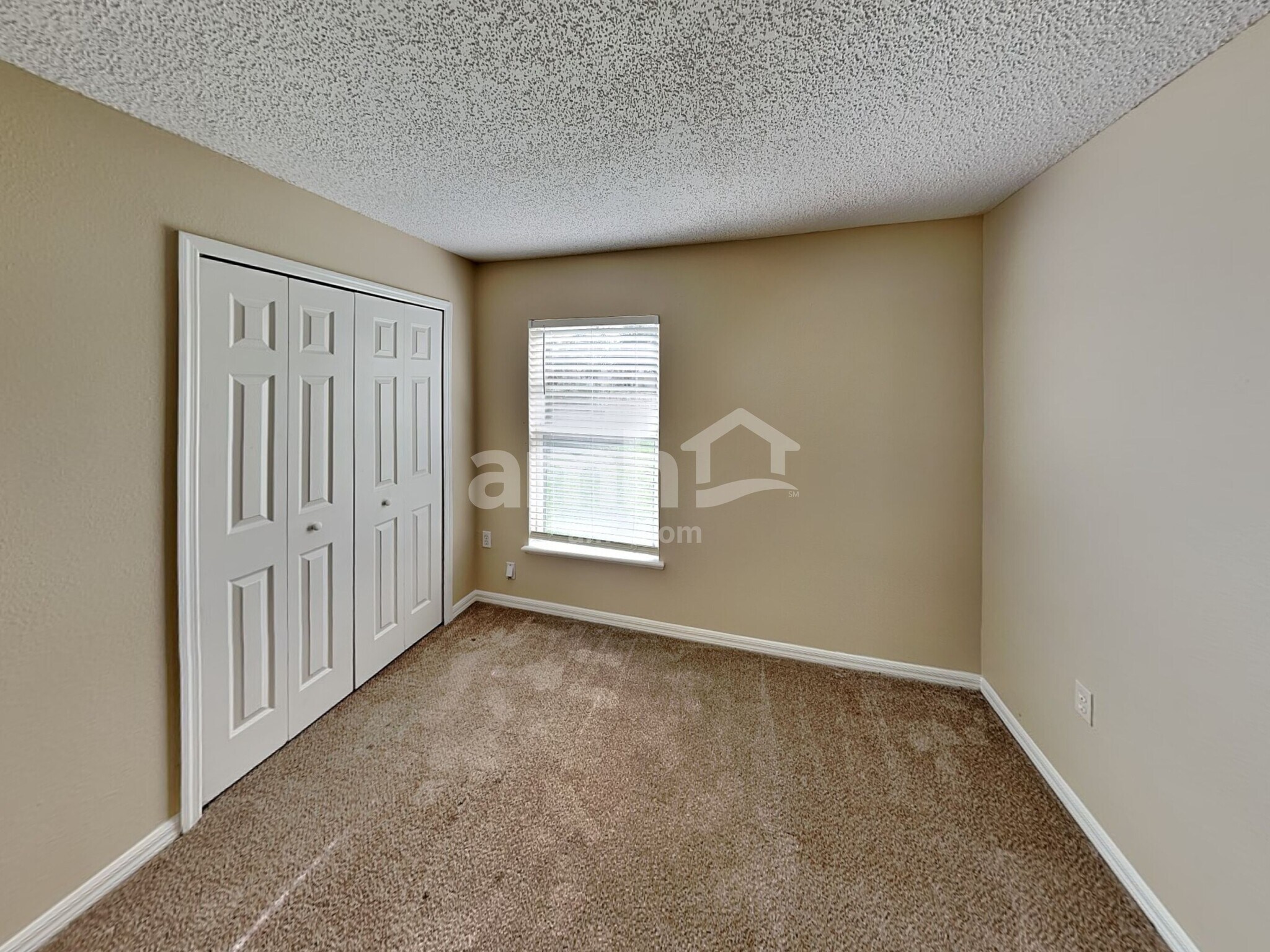 Building Photo - 7491 Volley Dr N