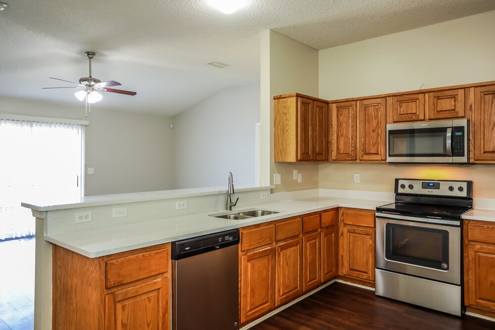 Building Photo - 1211 Summer Springs Drive