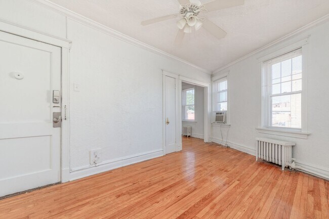 Building Photo - 7350 Lindell Blvd