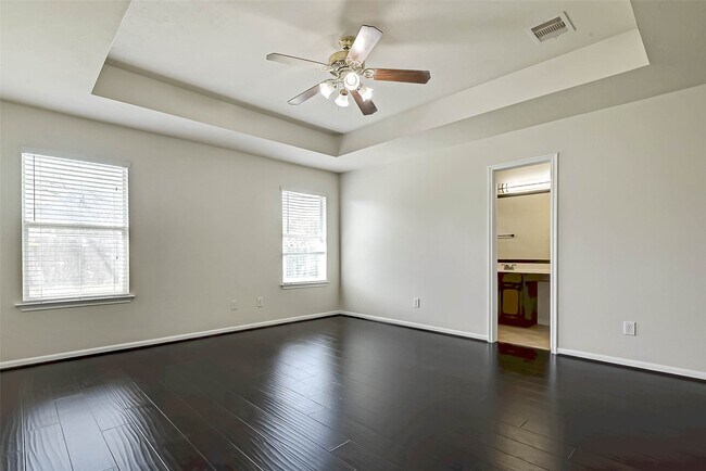 Building Photo - 9006 N Jewel Bend Ln