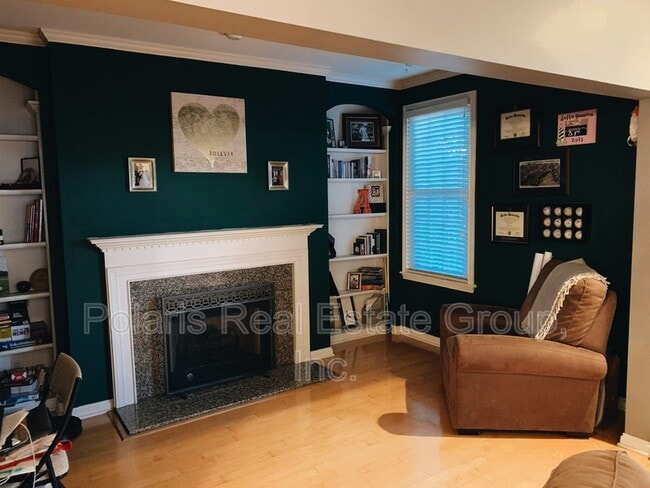 Building Photo - 223 N New Jersey St