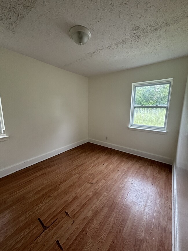 Building Photo - 763 Belvedere Dr