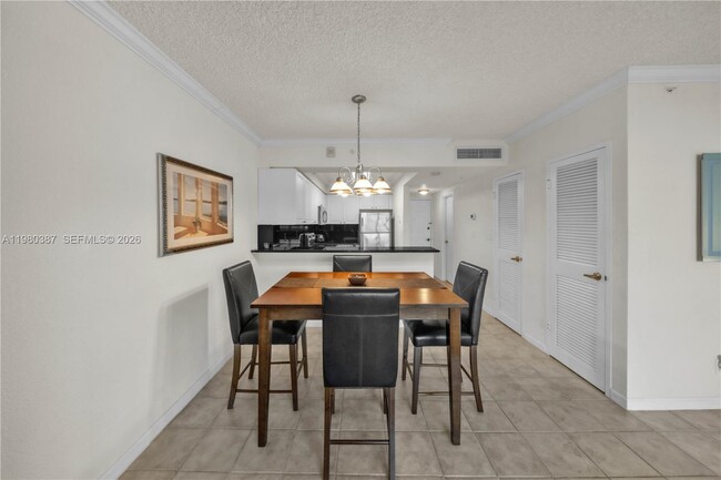 Building Photo - 2501 S Ocean Dr