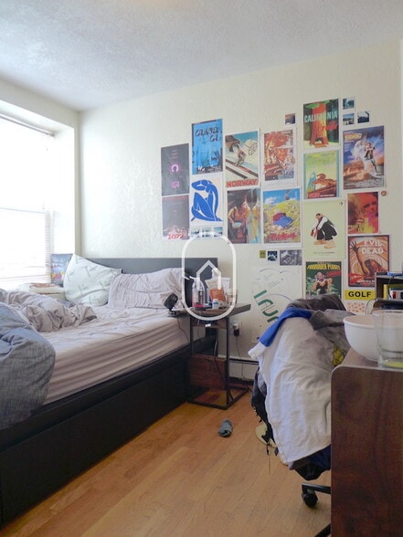 Building Photo - 70 Hammond St