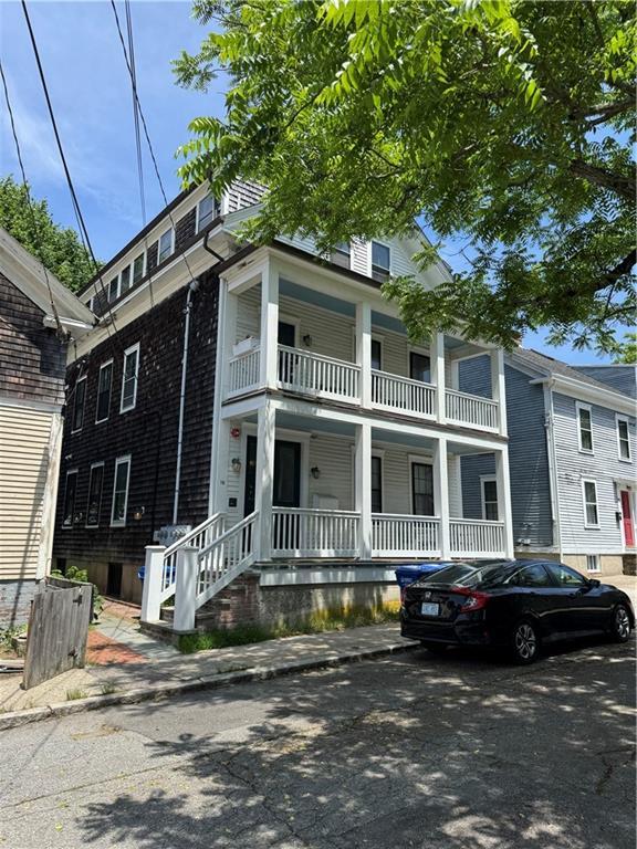Primary Photo - 19 Walnut St