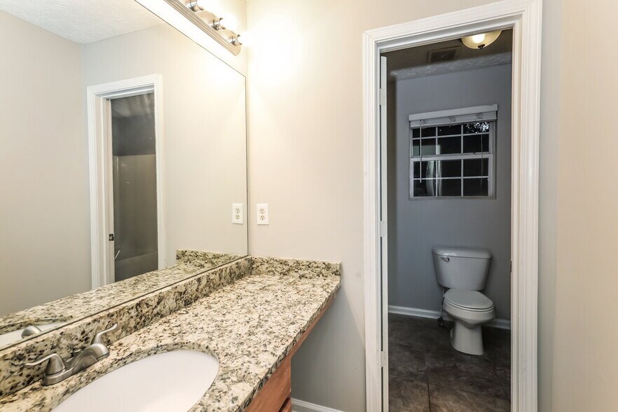 Building Photo - 6315 Topaz Trail