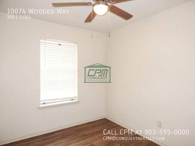 Building Photo - 10074 Wooded Way