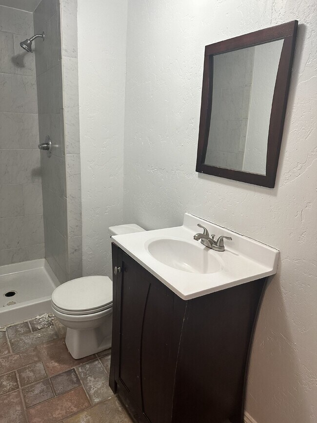 Building Photo - All yard care included! Great community am...