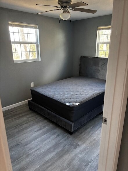 Building Photo - 100 Ross St