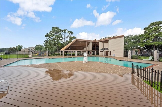 Building Photo - 6652 Montauk Dr
