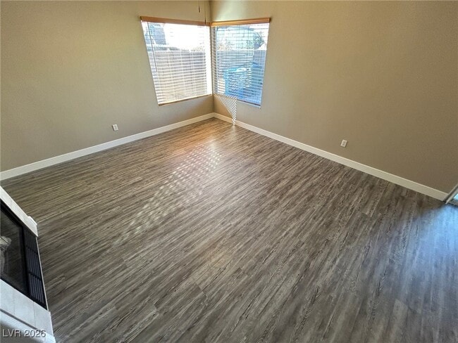 Building Photo - 9844 Via Delores Ave