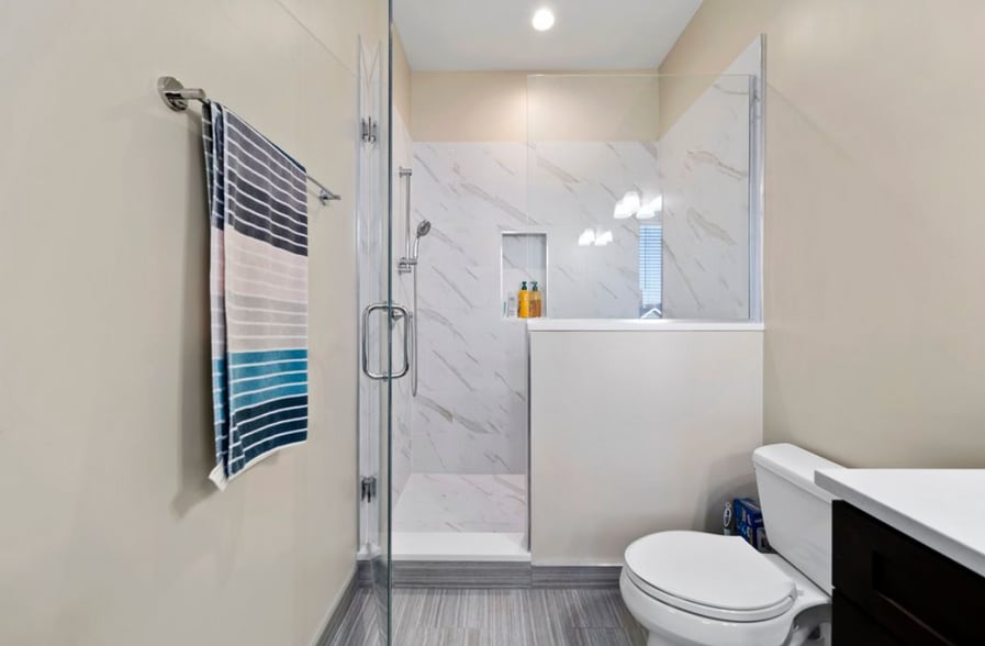 Building Photo - 3336 W Irving Park Rd