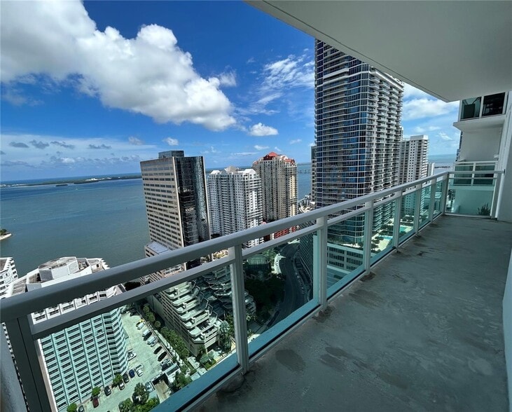 Primary Photo - 951 Brickell Ave