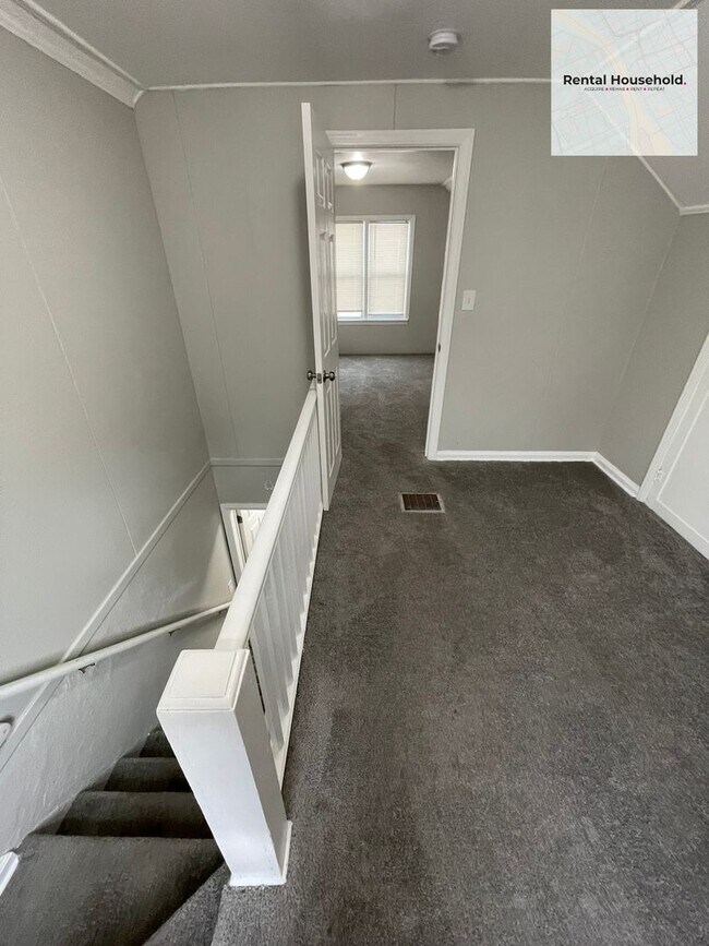 Building Photo - Newly Renovated 3-Bedroom Bungalow