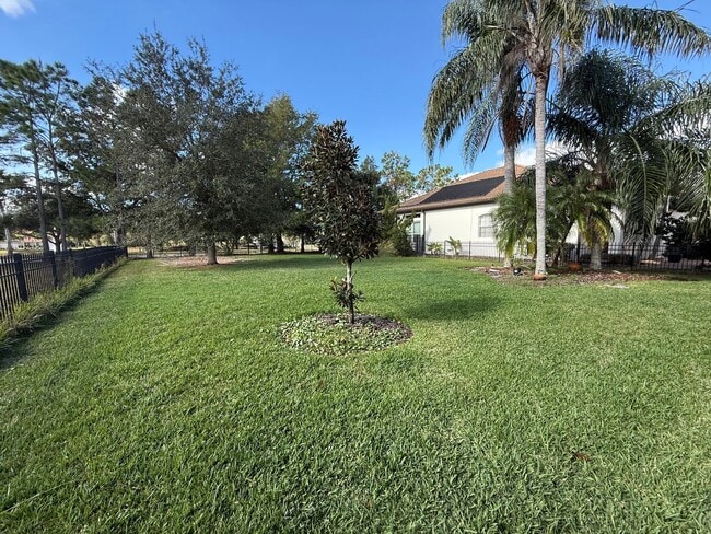 Building Photo - Exquisite 4-Bedroom, 3- Bathroom Home