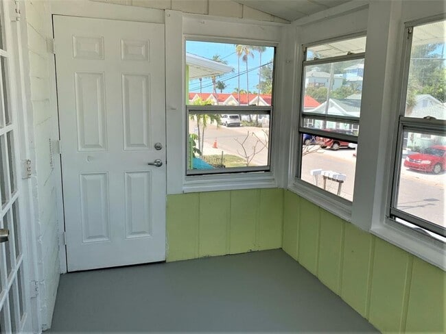 Building Photo - 61 81st Ave