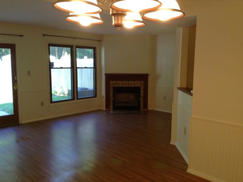 fireplace in living room - 38 Whispering Pines Rd