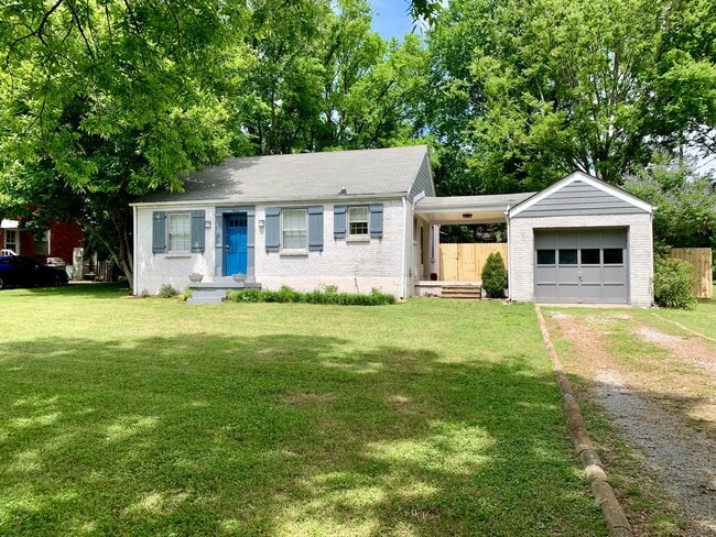 Primary Photo - Adorable East Nashville Cottage