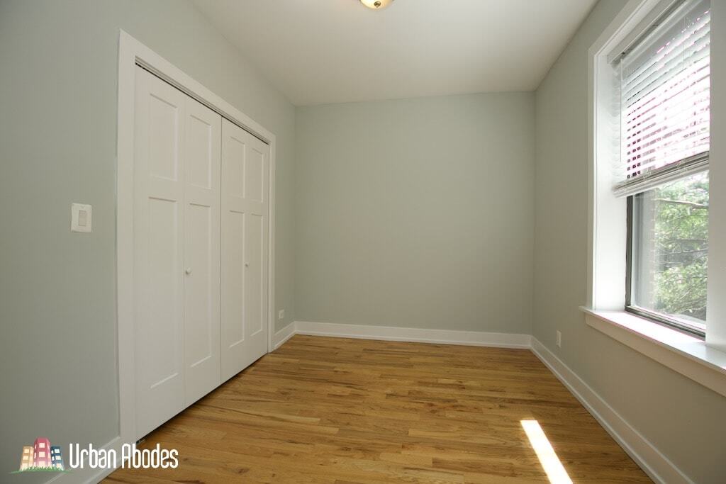 Building Photo - 3908 N Janssen Ave