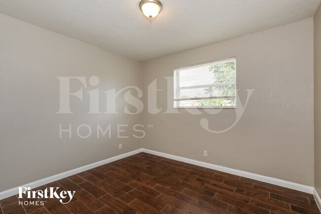 Building Photo - 6532 Eaton St